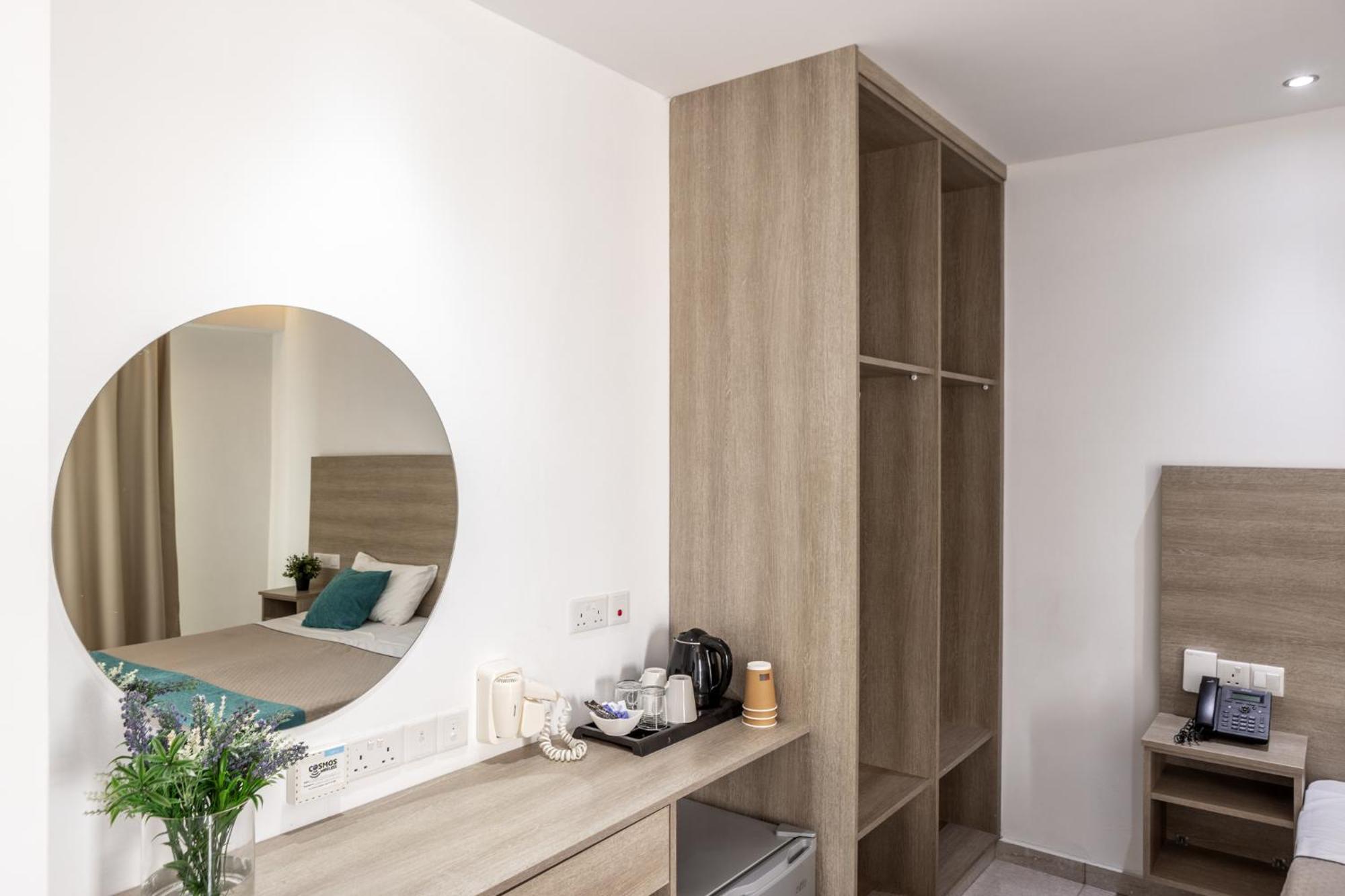 Milea Hotel アヤナパ 部屋 写真